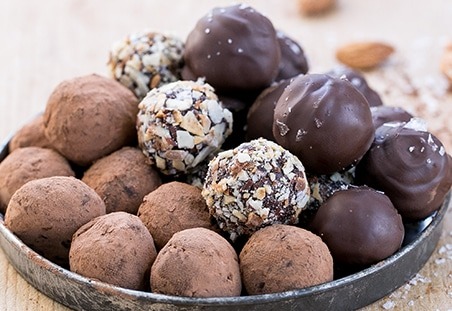 almond-chocolate-truffle-kelezatan-manis