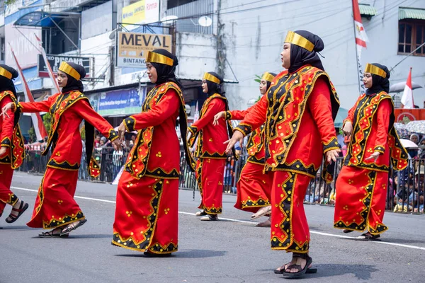 Nilai Budaya dan Filosofi Tari Moyo