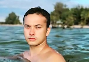 Nicholas Saputra: Pesona, Bakat, dan Inspirasi Aktor Indonesia 14 Nicholas Saputra