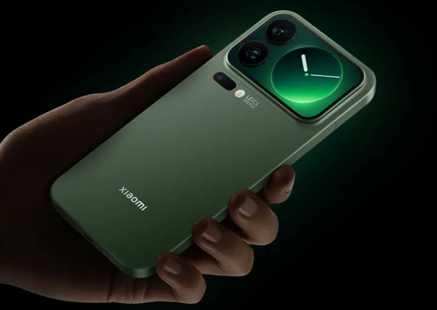 Layar Visual Xiaomi 17 Pro Max Tanpa Batas dengan Teknologi Refresh Rate Adaptif 