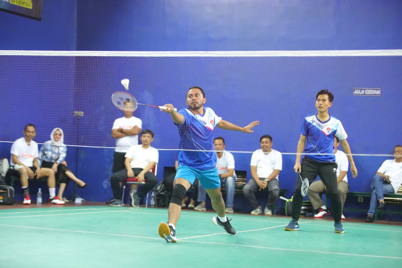 Turnamen Bulu Tangkis