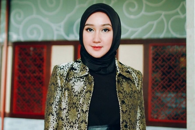 Dian Pelangi, Potret Influencer Hijab Indonesia yang Mendunia 3 Mengapa Dian Pelangi Tetap Relevan Hingga Kini