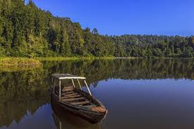 Danau Tes Eksotis
