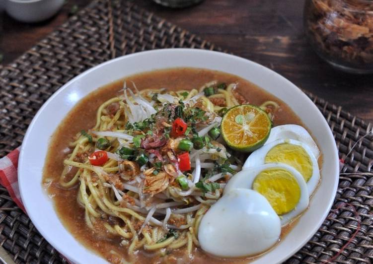 Mie Lendir, Kuliner Mi Unik yang Bikin Nagih 3 Mengapa Mie Lendir Disukai Pecinta
