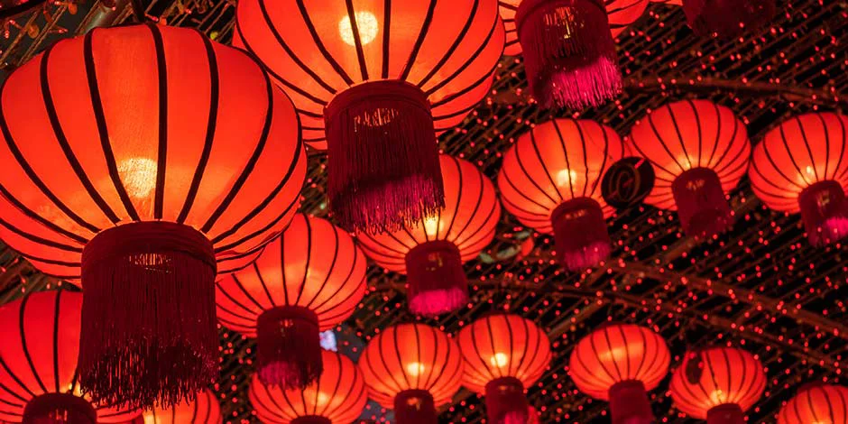 Festival Lampion Singkawang, Tradisi Meriah Setiap Perayaan 2 Pesona Festival Lampion Singkawang Saat Malam Hari